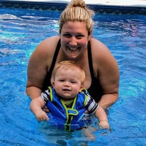 Meet your Posher, Stacy